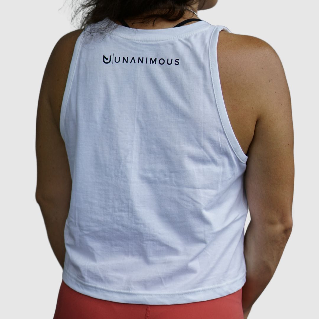 Women Crop Tank Basic White – clean minimalist crop tank, perfect for workouts or layering